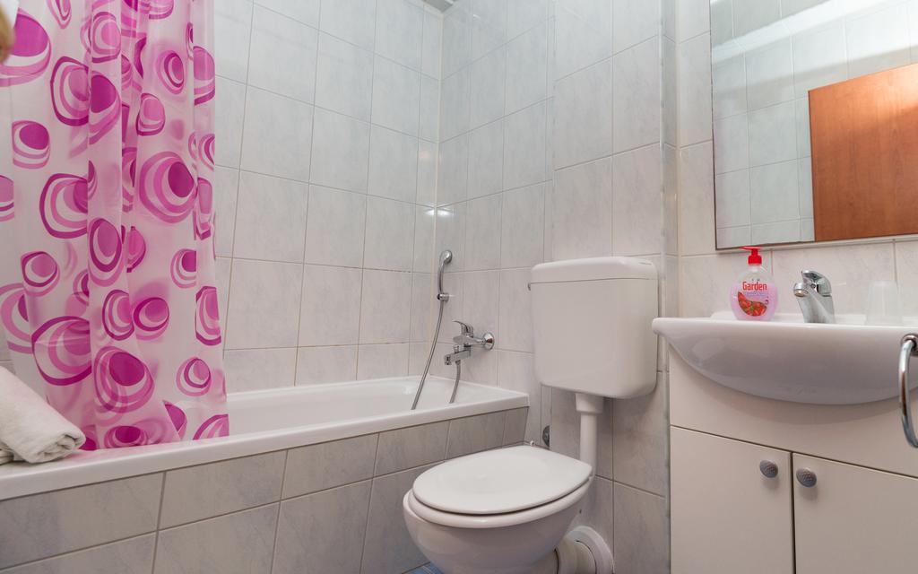 נאום Motel Jadranka מראה חיצוני תמונה